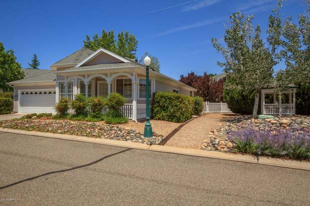 property at 1835 E Mulberry St
