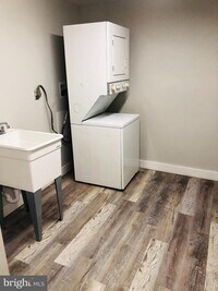 944 N Orianna St photo'