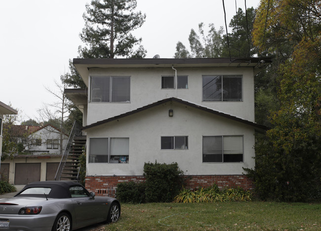 993-999 Paulson Rd in Lafayette, CA - Foto de edificio - Building Photo