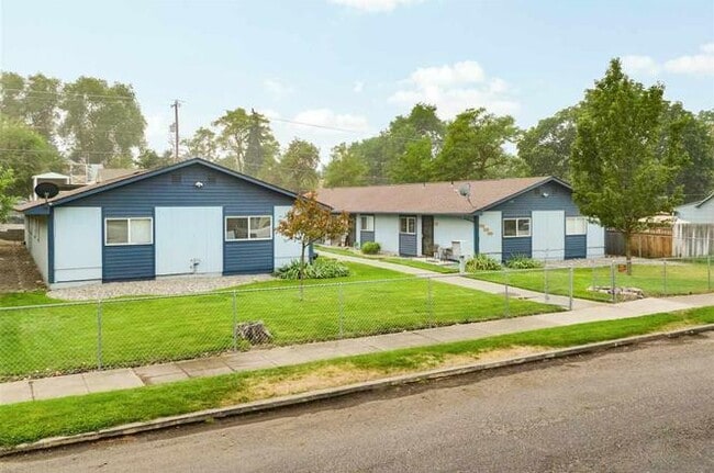 1712 E Cataldo Ave, Unit 1716 in Spokane, WA - Building Photo - Building Photo