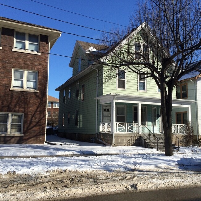 property at 315-317 N Paterson St
