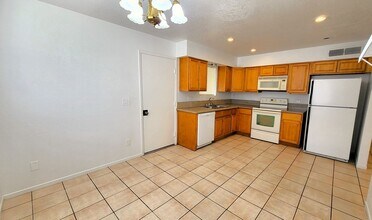 4738 E St Anne Ave in Phoenix, AZ - Building Photo - Building Photo
