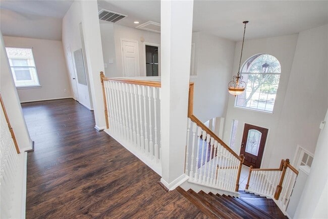 property at 20011 Glen Lake Dr