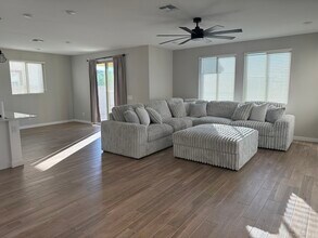 18085 W Lupine Ave in Goodyear, AZ - Building Photo - Building Photo