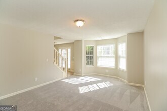 655 Wild Boar Ct in Fairburn, GA - Building Photo - Building Photo