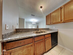 4159 Amir St in Houston, TX - Building Photo - Building Photo