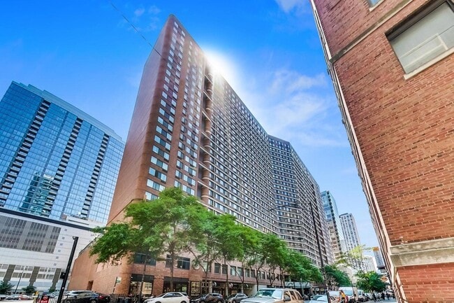 property at 211 E Ohio St