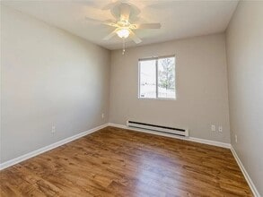 11 NE Sunrise Dr in Waukee, IA - Building Photo - Building Photo