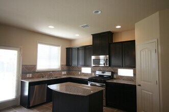 18319 Amalfi Coast Dr in Cypress, TX - Building Photo - Building Photo