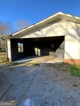 5569 Fosters Mill Rd in Cave Spring, GA - Building Photo - Building Photo