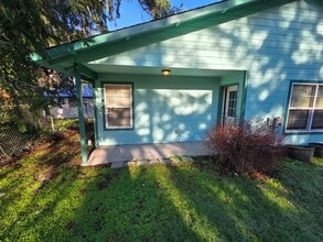 21306 Old Owen Rd in Monroe, WA - Building Photo - Building Photo