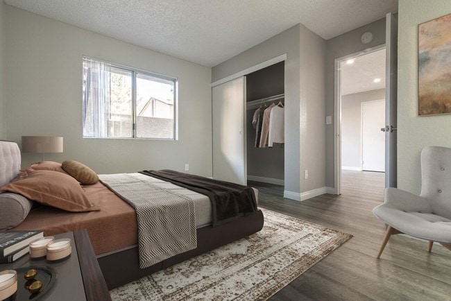 Laurel Heights Apartments