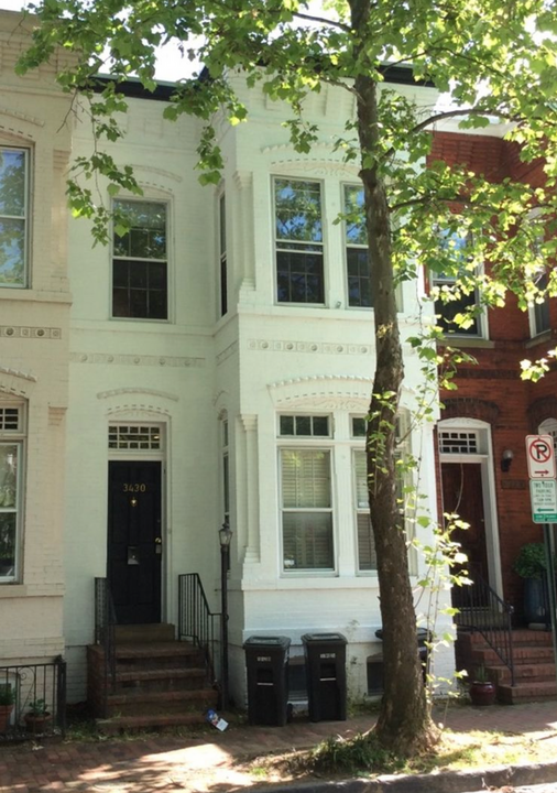 3430 P St NW in Washington, DC - Building Photo