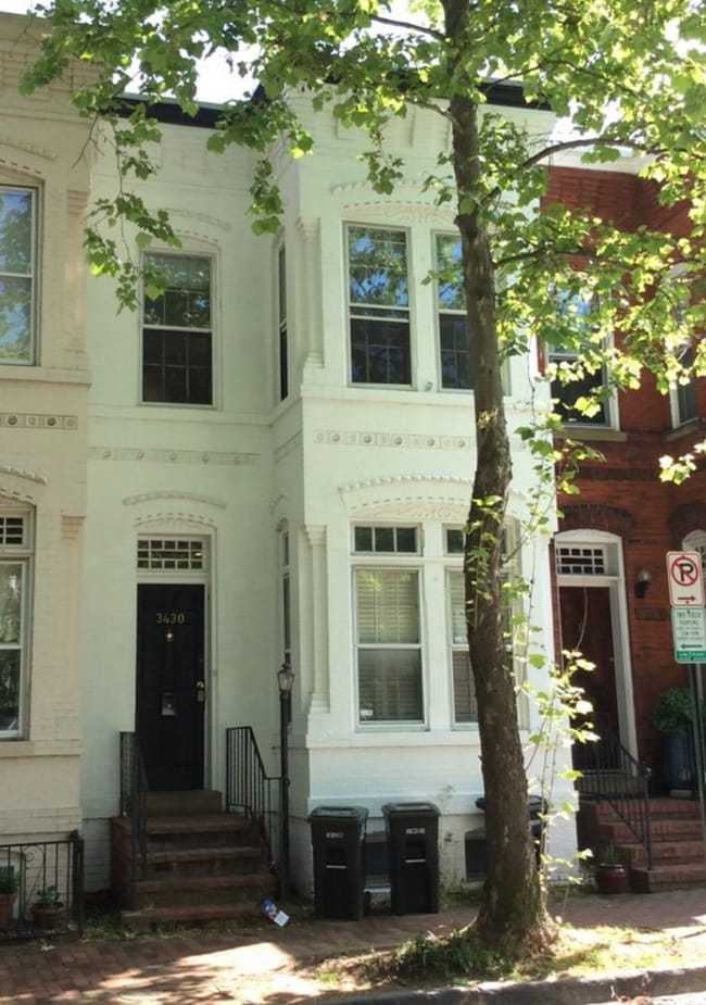 property at 3430 P St NW