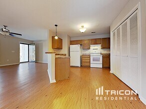 205 Stockland Rd in Irmo, SC - Building Photo - Building Photo
