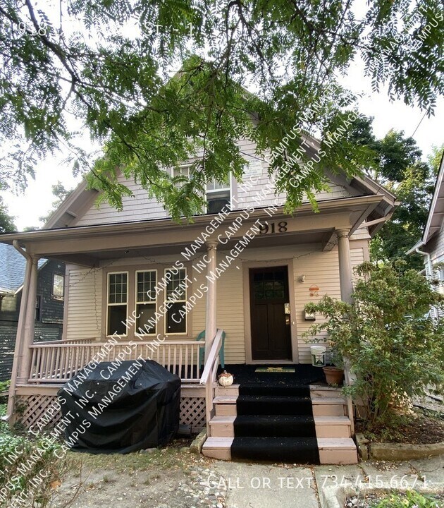 918 Catherine St in Ann Arbor, MI - Building Photo