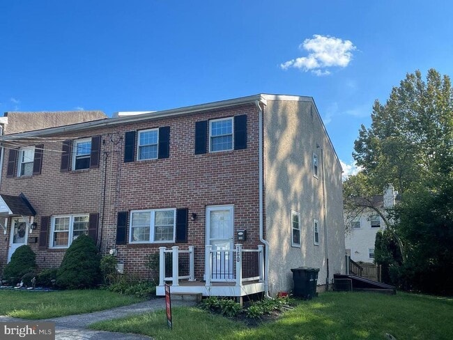 property at 160 Montgomery Ave