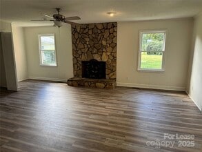 1223 Georgetown Dr in Charlotte, NC - Building Photo - Building Photo