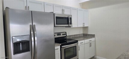 1319 Nelson Rd N in Cape Coral, FL - Building Photo - Building Photo
