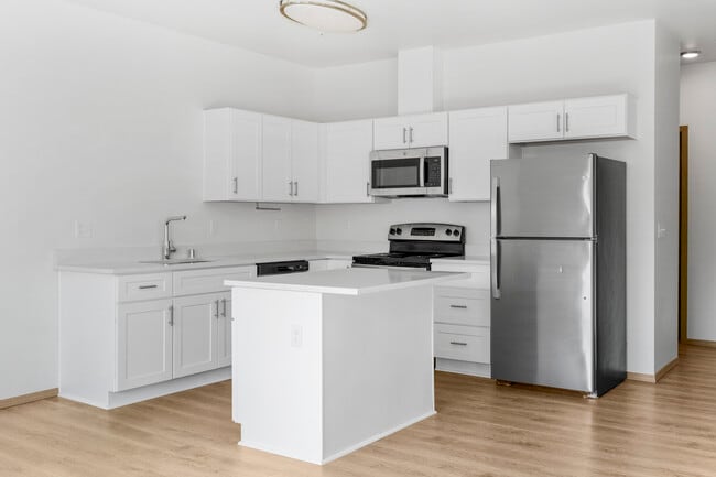 4th Avenue Homes