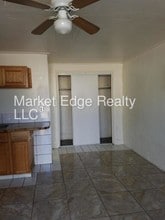 2537 E Willetta St-Unit -3 in Phoenix, AZ - Building Photo - Building Photo