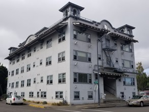 Myrtle Arms Apartments in Coos Bay, OR - Building Photo - Other