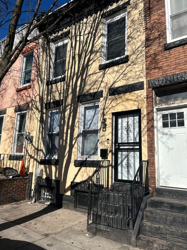 2519 W Gordon St in Philadelphia, PA - Building Photo - Building Photo