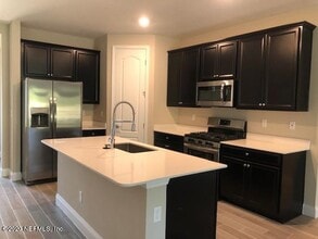 308 Sweet Oak Wy in St. Augustine, FL - Foto de edificio - Building Photo