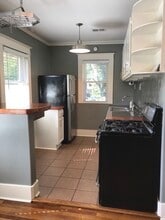 2012 Walker Ave, Unit 2 in Memphis, TN - Building Photo - Building Photo