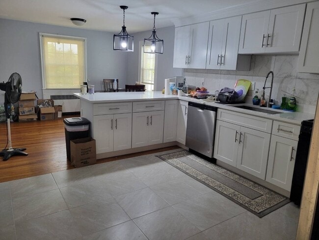 168 Rhinecliff St in Arlington, MA - Building Photo - Building Photo