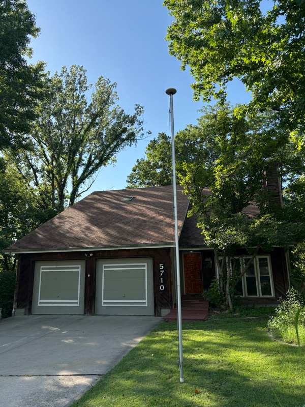 property at 5710 NW Verlin Dr