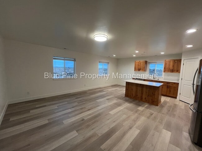 6322 N Freedom Rd in Idaho Falls, ID - Building Photo - Building Photo