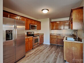 3759 S Cindy Jo Dr in Clarksville, TN - Building Photo - Building Photo