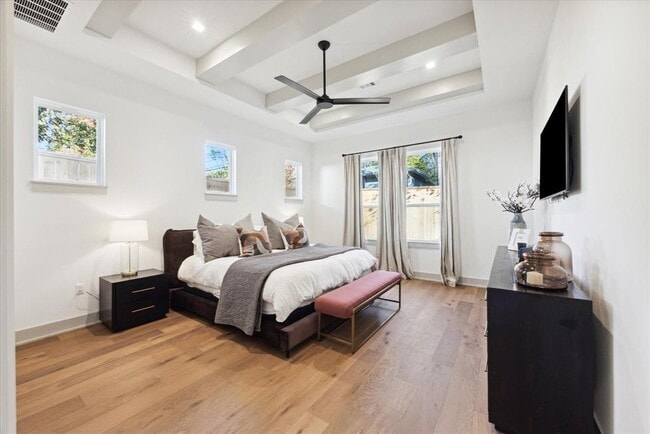 3001 Funston St in Austin, TX - Building Photo - Building Photo