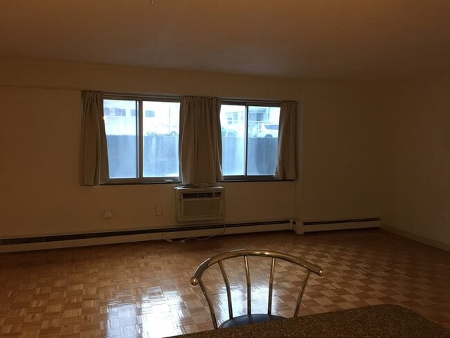 1025 Hancock St in Quincy, MA - Building Photo - Building Photo