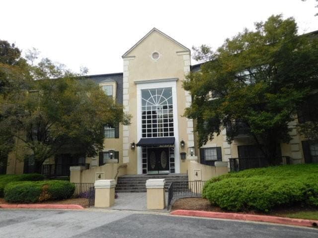 4115 Pine Heights Dr NE in Atlanta, GA - Building Photo - Building Photo