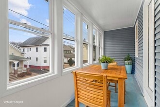 3 James St, Unit 2 in Meriden, CT - Building Photo - Building Photo