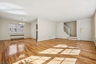 12 S Mountain Ave in Montclair, NJ - Building Photo - Building Photo