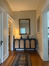 1116 Poplar Ave in Memphis, TN - Building Photo - Building Photo