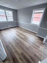 5425 Whitlock Rd in Baltimore, MD - Building Photo - Building Photo