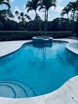 156 Esperanza Way in Palm Beach Gardens, FL - Building Photo