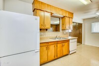 3300 Diamond Dr in El Paso, TX - Building Photo - Building Photo