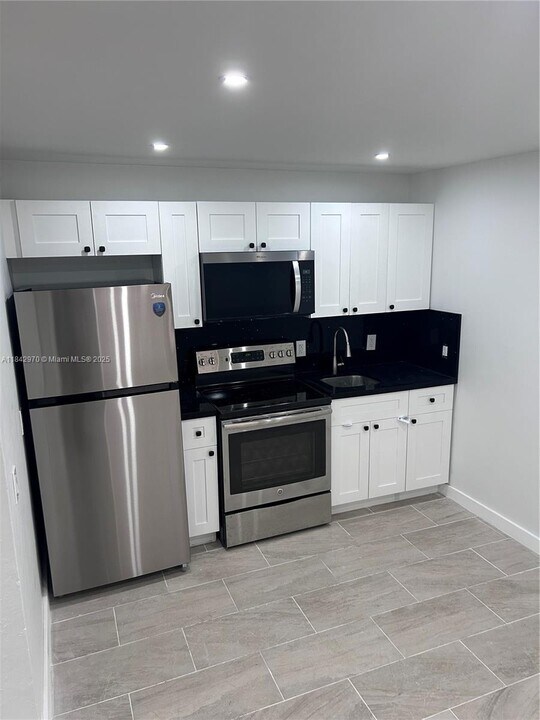9301 NW 4th Ave in Miami, FL - Building Photo