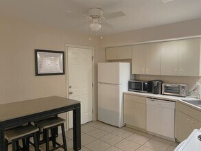 177 Sunnyside Dr in Clermont, FL - Building Photo - Building Photo