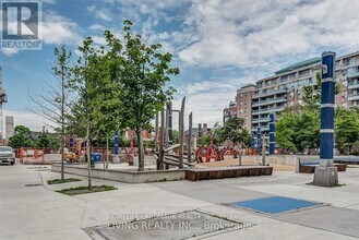 36 Lisgar St in Toronto, ON - Building Photo - Building Photo