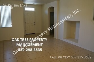 54 W Riviera Ln in Clovis, CA - Building Photo - Building Photo