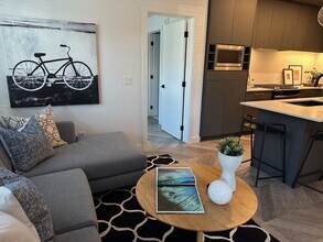 4275-4275 Norford Ave NW in Calgary, AB - Building Photo - Building Photo