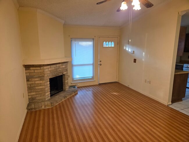 9414 Misty Meadows, Unit 9414 Misty Meadows in Converse, TX - Building Photo - Building Photo