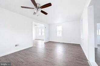 608 Bethel Ave in Aston Township, PA - Building Photo - Building Photo