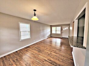 212 White St NE in Huntsville, AL - Building Photo - Building Photo